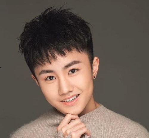 网红长相男生搞笑吗,搞笑指数爆表，笑点连连